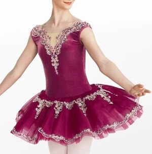 Weissman Adult Small Magenta Pink/Purple Velvet Ballet Dance Costume